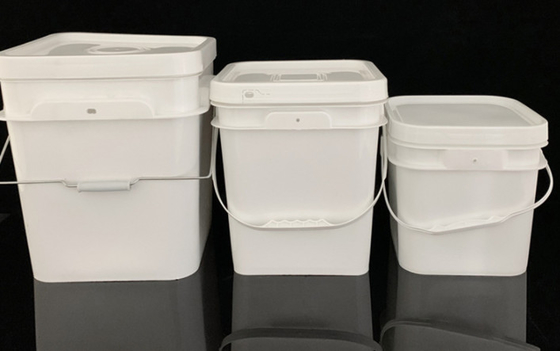 Uniwersalny, kwadratowy plastikowy wiadro 1,2 kg do różnych zastosowań