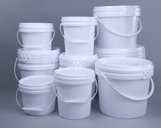Plastikowe wiadro na żywność PP / HDPE 0,2-200 l do przechowywania i transportu żywności