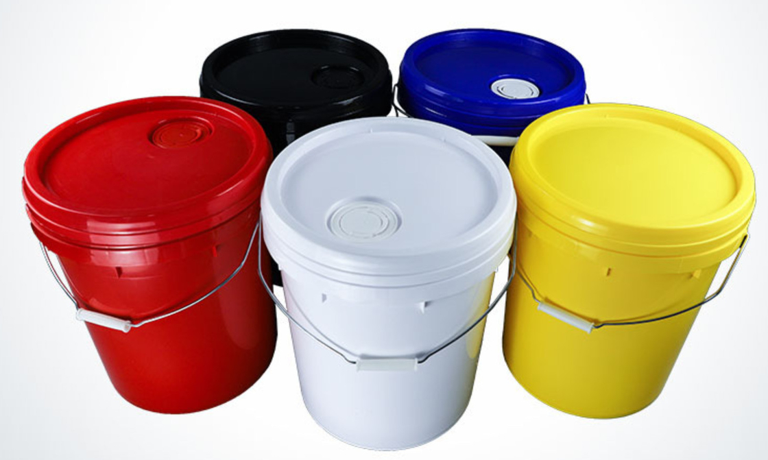 Plastikowe wiadro na żywność PP / HDPE 0,2-200 l do przechowywania i transportu żywności