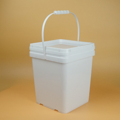 Materiał PP Kwadratowy plastikowy pojemnik z pokrywką o wadze 1,2 kg