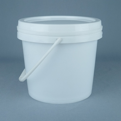Okrągłe plastikowe wiadro o pojemności 2 galonów z pokrywką i uchwytem