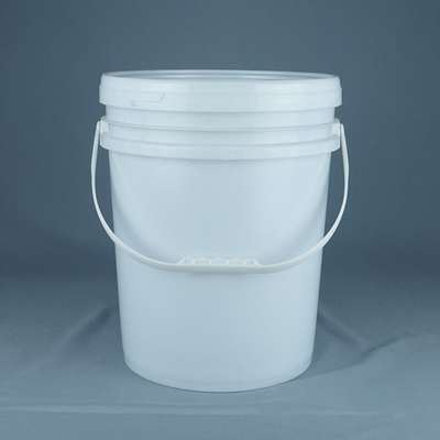Lekkie, szczelne plastikowe pojemniki na olej z uchwytem
