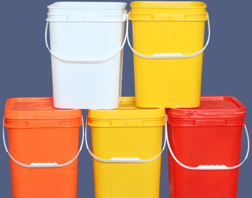 Odporne na uderzenia kwadratowe plastikowe wiadro z uchwytem