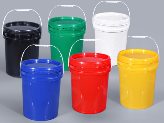 Zestawialne i oszczędne w przestrzeni 5 galon plastikowych wiaderek z uchwytem