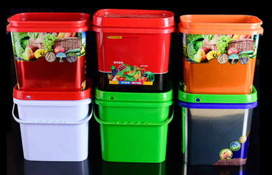 Odporne na uderzenia kwadratowe plastikowe wiadro z uchwytem