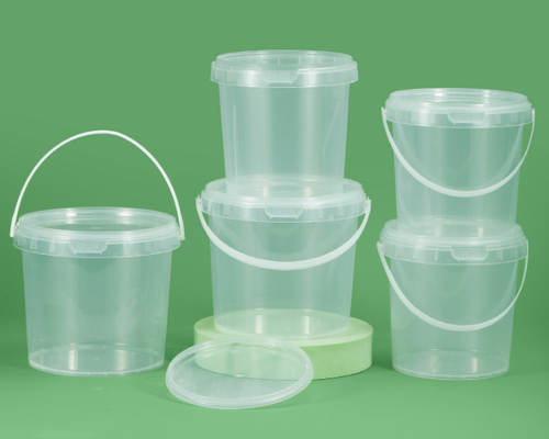 Drukowanie na ekranie plastikowe wiadro z jedzeniem z designem wiadra dla wygody