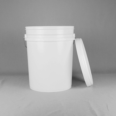 Ściskacz zawiera 5 galonów plastikowych wiaderek o pojemności 20 l i średnicy 11,5 cala