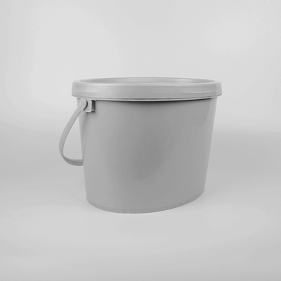 5 kg plastikowe wiadro o specjalnym kształcie z pokrywką i uchwytem